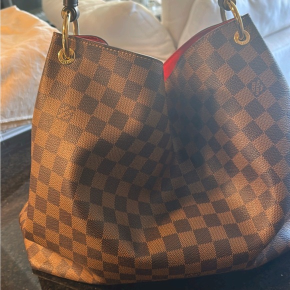 Graceful MM - Excellent Condition - Picture 2 of 6